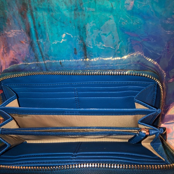 Coach Wallet - Picture 3 of 3